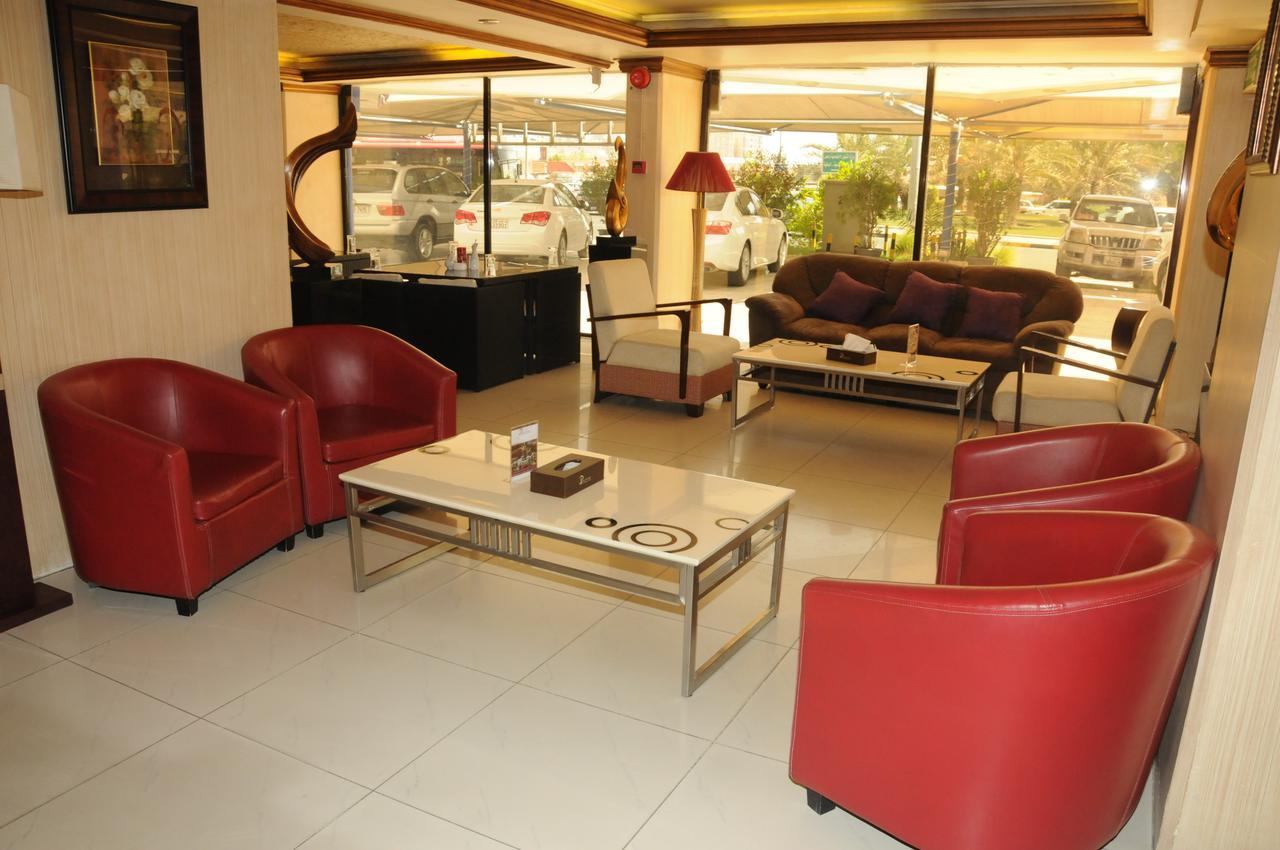 Sky Hotel Salmiya Bagian luar foto