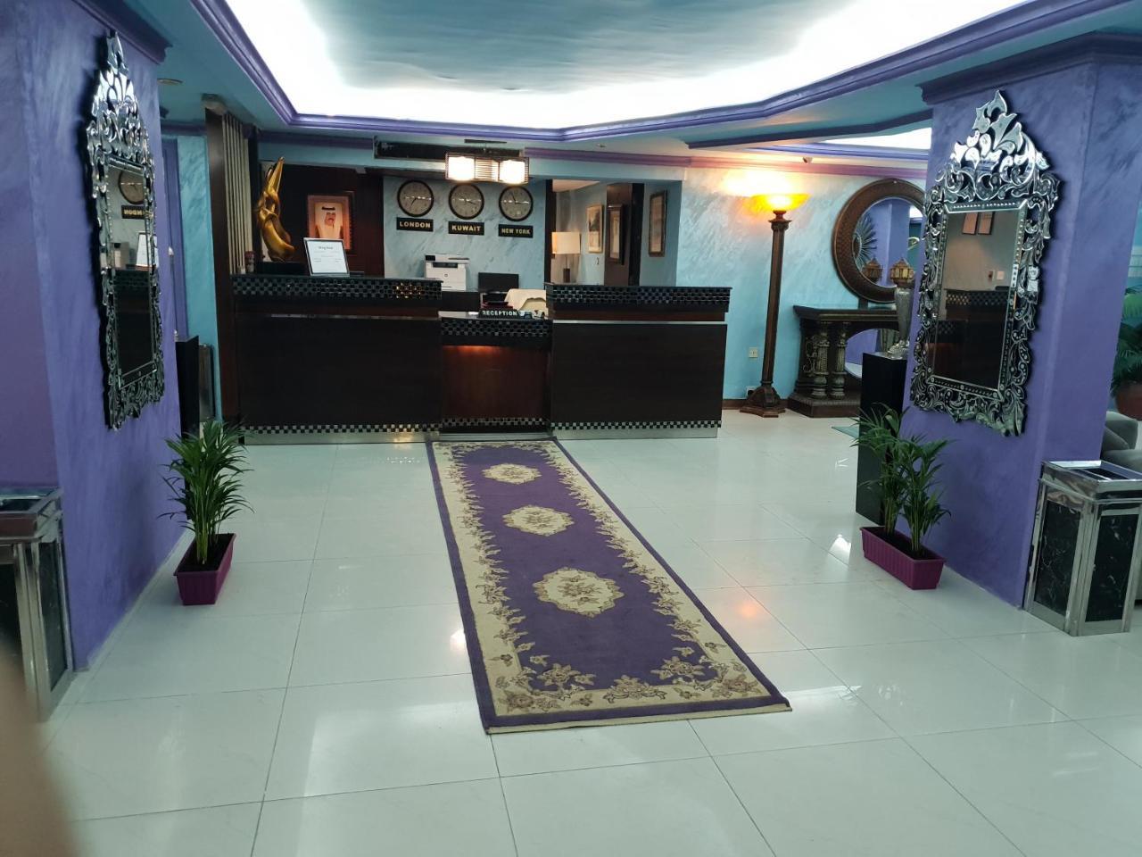 Sky Hotel Salmiya Bagian luar foto